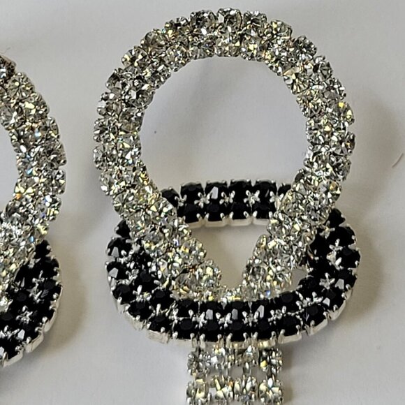 Silver and Black Earrings Fashion Earrings - Picture 3 of 5